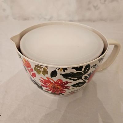 Nesting Pitchers with Bowls and Wooden Laminate Bowls (K-DW)