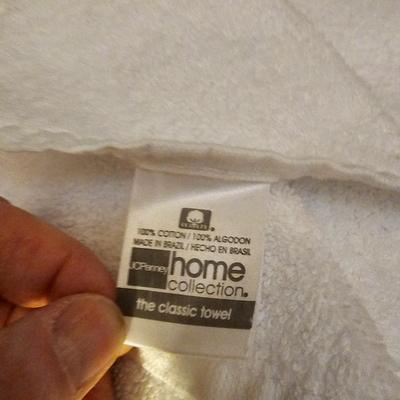 Assorted Towels, Bath Mats & More (B-JS)