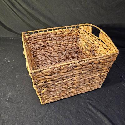 Laundry Baskets & More (L-JS)