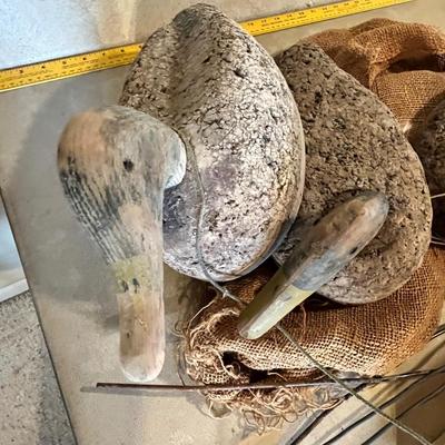 Lot of vintage cork decoys