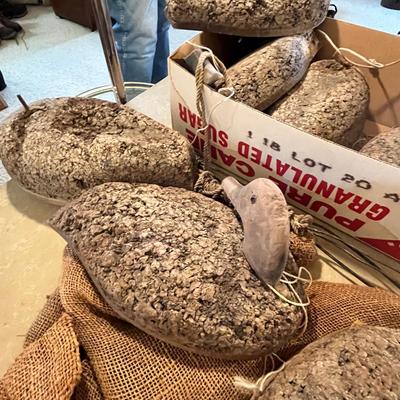 Lot of vintage cork decoys