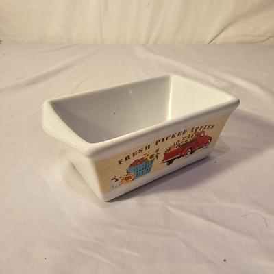 Apple Themed Crockery & More (K-JS)