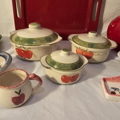 Apple Themed Crockery & More (K-JS)