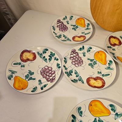 Fruit & Wine Themed Ceramic Ware & More (K-JS)