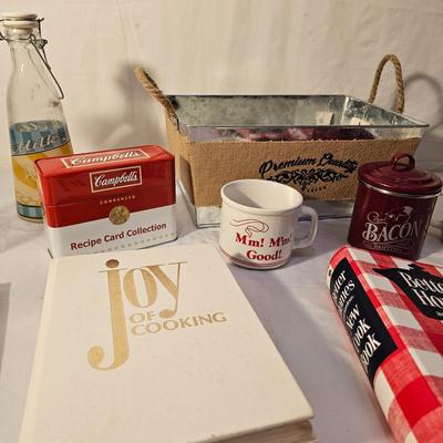 Kitchen Cookbooks & More Fun Kitchen Accessories (K-JS)