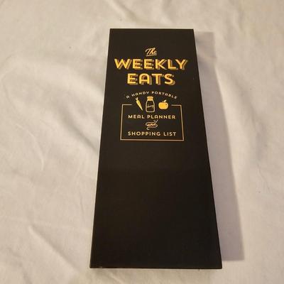 Kitchen Cookbooks & More Fun Kitchen Accessories (K-JS)