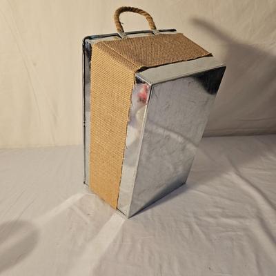 Kitchen Cookbooks & More Fun Kitchen Accessories (K-JS)