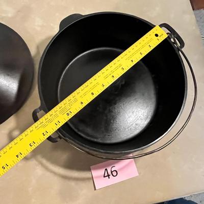 Wagner Cast Iron Dutch Oven