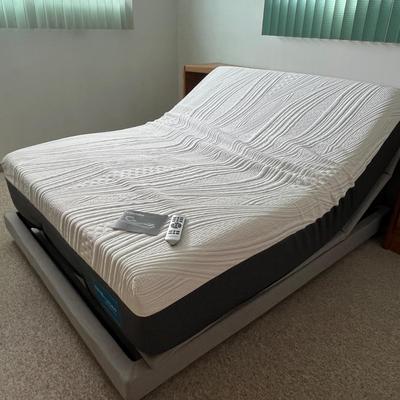Intellibed Mattress with Structures Adjustable Bed Frame Retails for $5,000+