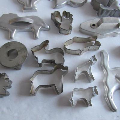 Large Lot of Vintage Aluminum Cookie Cutters