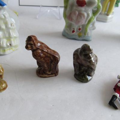 Lot of Vintage Figurines Wade Miniatures, Occupied Japan and Japan Small Vases, Metal Santa