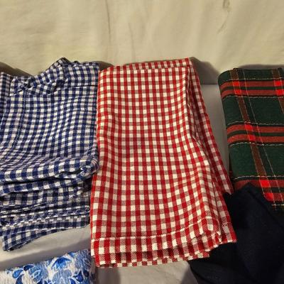 Napkins, Napkin Rings & More (K-JS)