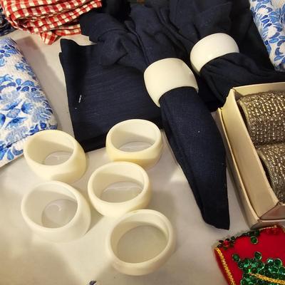 Napkins, Napkin Rings & More (K-JS)