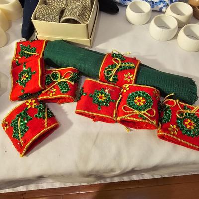 Napkins, Napkin Rings & More (K-JS)