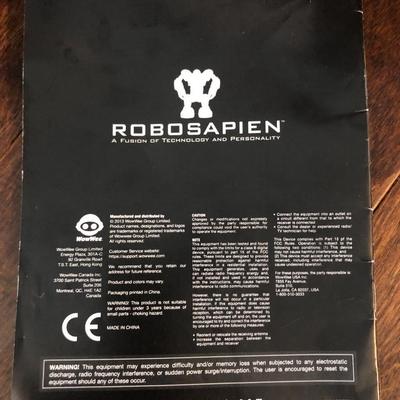 ROBOSAPIEN w/ Remote