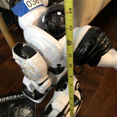 ROBOSAPIEN w/ Remote