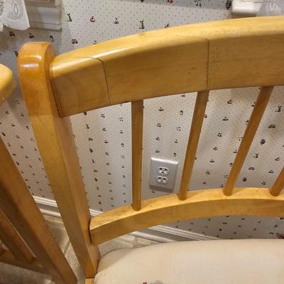 Small Wooden Table & Chairs (K-JS)