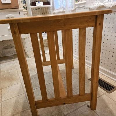 Small Wooden Table & Chairs (K-JS)