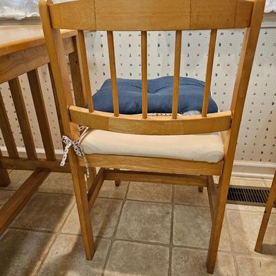 Small Wooden Table & Chairs (K-JS)