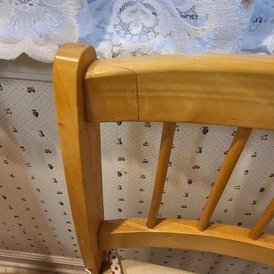 Small Wooden Table & Chairs (K-JS)