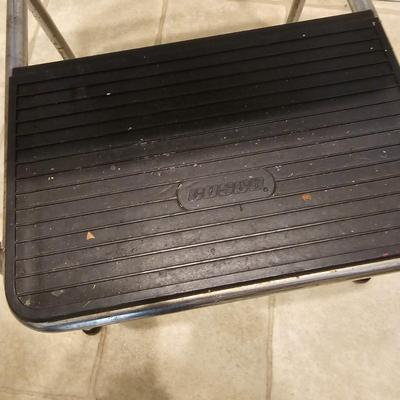 Stepstools, Shelves & Lazy Susans (K-JS)