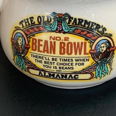 Bean Pot Set w Bowls