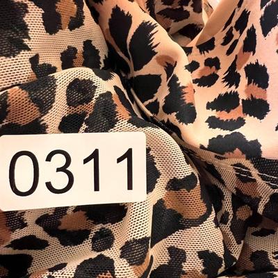 Lot of 8 Womenâ€™s Summer Tops Sz S- M