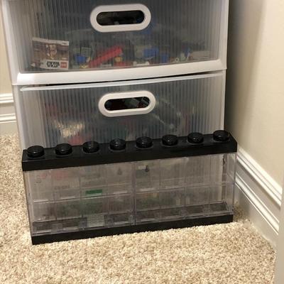 MEGA Lego Lot w/ containers (Many Star Wars)