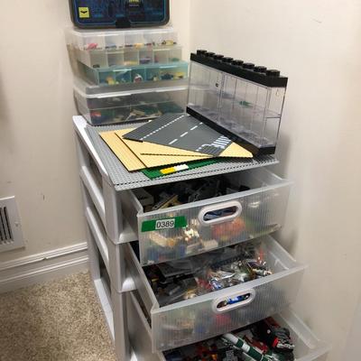 MEGA Lego Lot w/ containers (Many Star Wars)