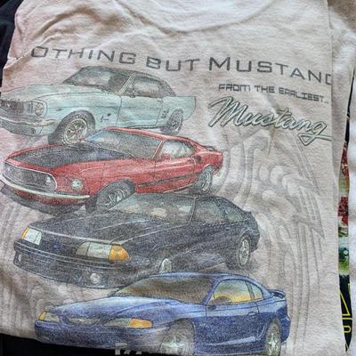 HUGE Mens Tee Shirt Lot