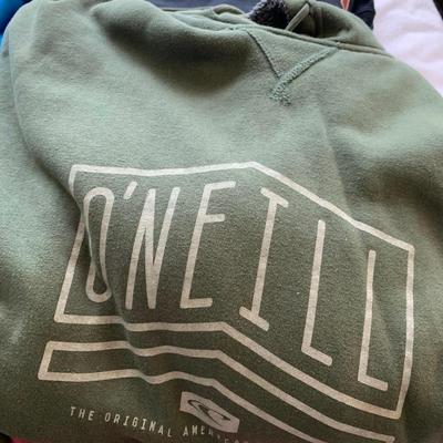 HUGE Menâ€™s Hoodies Swearshirt Lot