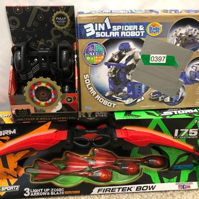 New in Box; Clip-N-Roll Skates, Nerf Firetek Bow & 3 in 1 Spider & Solar Robot