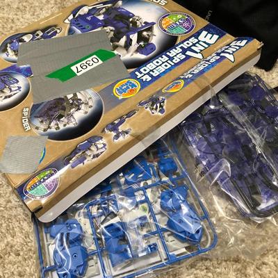 New in Box; Clip-N-Roll Skates, Nerf Firetek Bow & 3 in 1 Spider & Solar Robot