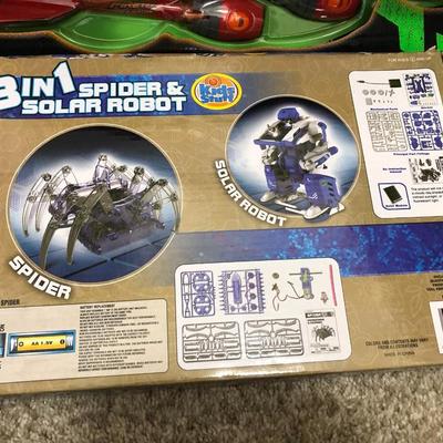 New in Box; Clip-N-Roll Skates, Nerf Firetek Bow & 3 in 1 Spider & Solar Robot