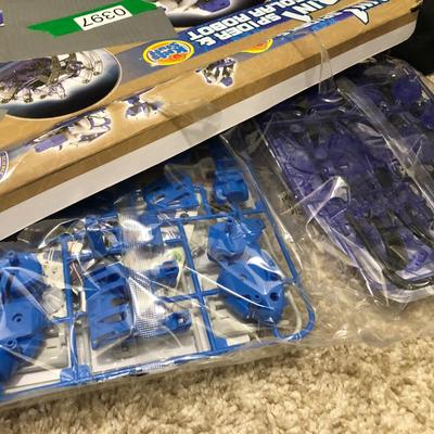 New in Box; Clip-N-Roll Skates, Nerf Firetek Bow & 3 in 1 Spider & Solar Robot