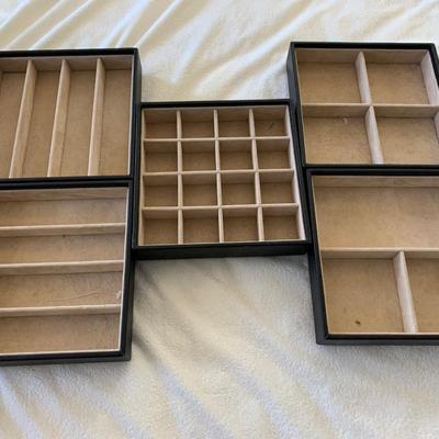 Jewelry / Collectibles Organizers