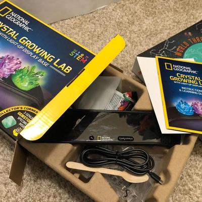 National Geographic Crystal & Gemstone Kits ***new in box
