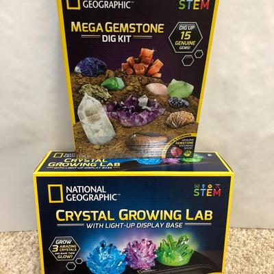 National Geographic Crystal & Gemstone Kits ***new in box