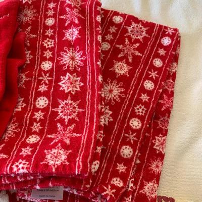 Hand Towels & Pot Holders Lot