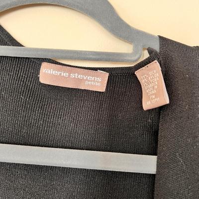 Lot Womenâ€™s Dresses Skirt Sz. SM