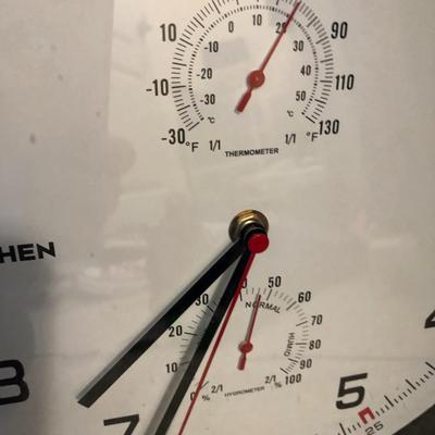 WOOPHEN Wall Clock