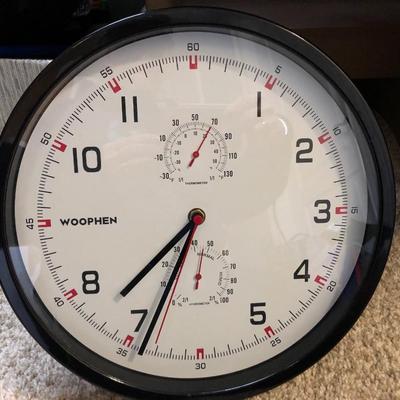 WOOPHEN Wall Clock
