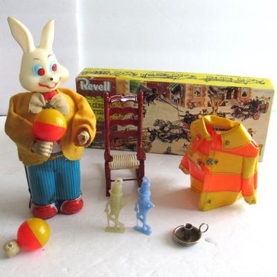 Lot 349: Lot of Misc Toys, Wind Up Rabbit, Francie Jacket, Mr Peanut Charms, Revell Box