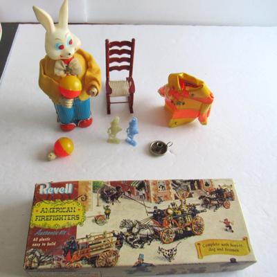 Lot 349: Lot of Misc Toys, Wind Up Rabbit, Francie Jacket, Mr Peanut Charms, Revell Box