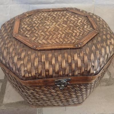 Rattan Weave Large Lidded Basket