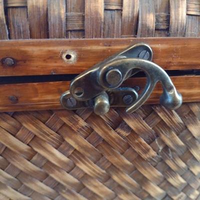 Rattan Weave Large Lidded Basket