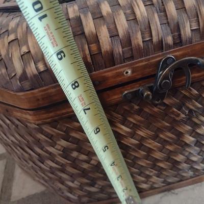 Rattan Weave Large Lidded Basket