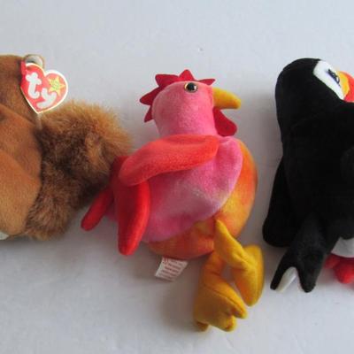 Lot 355: 3 Older Beanie Babies With Tags