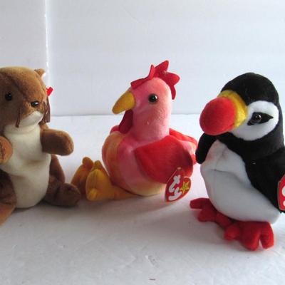 Lot 355: 3 Older Beanie Babies With Tags