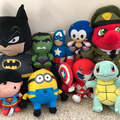 Collectible Plush Toys / Stuffed Characters